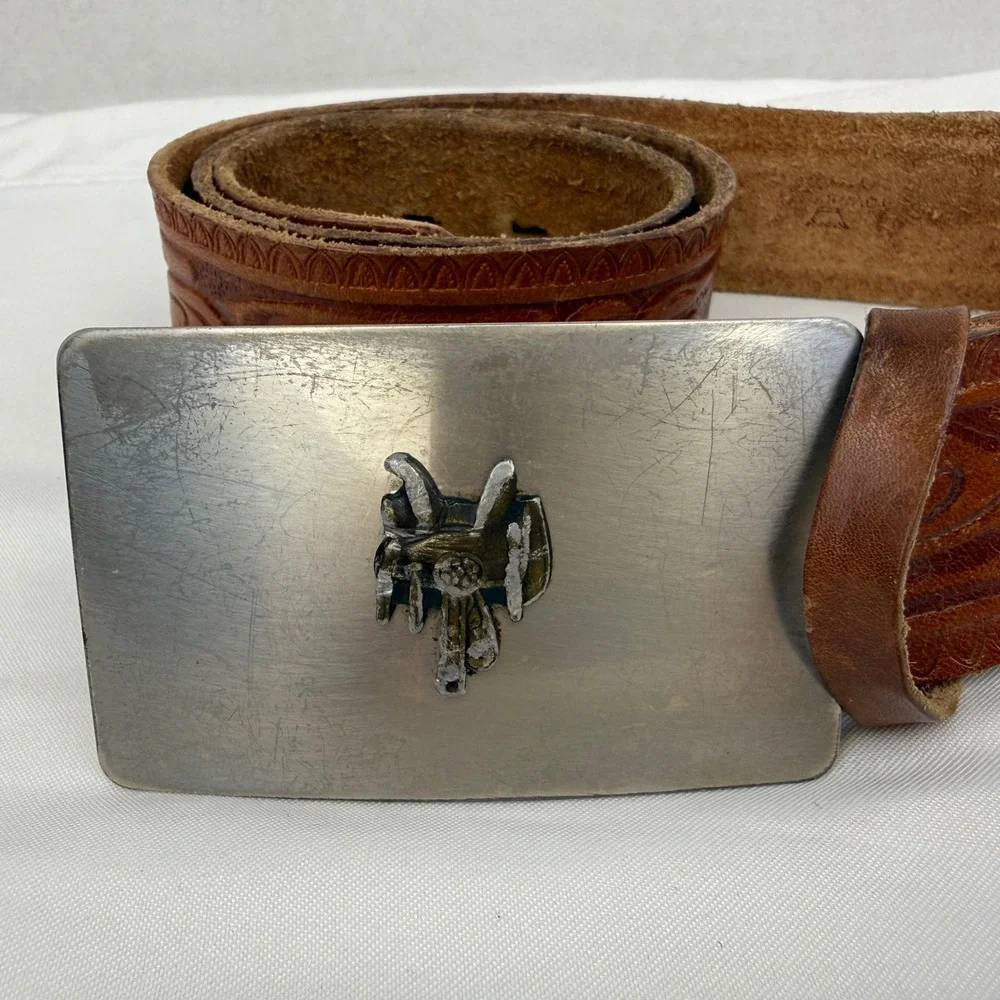 Vintage Western Tooled Brown Leather Belt Saddle Trophy Buckle Made in USA 32in